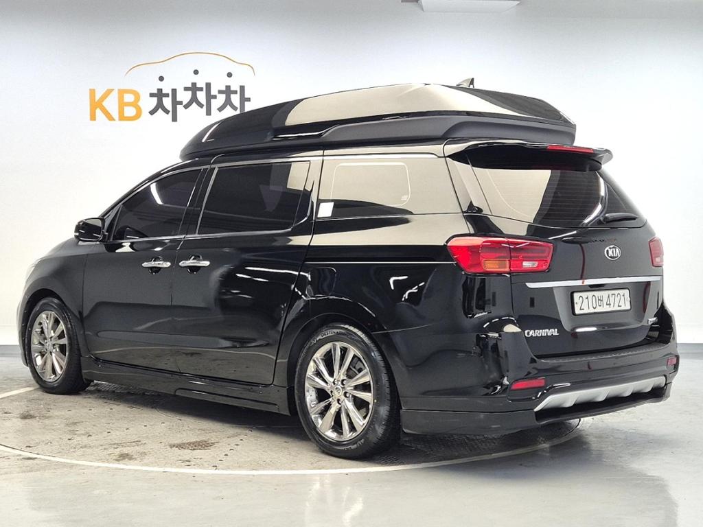 2019 KIA THE NEW CARNIVAL 