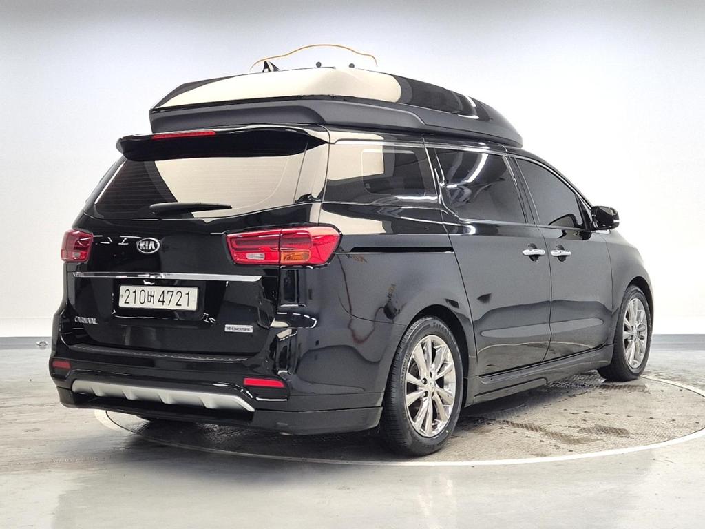 2019 KIA THE NEW CARNIVAL 