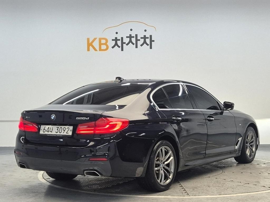 2018 BMW 5 SERIES (7Gen) 