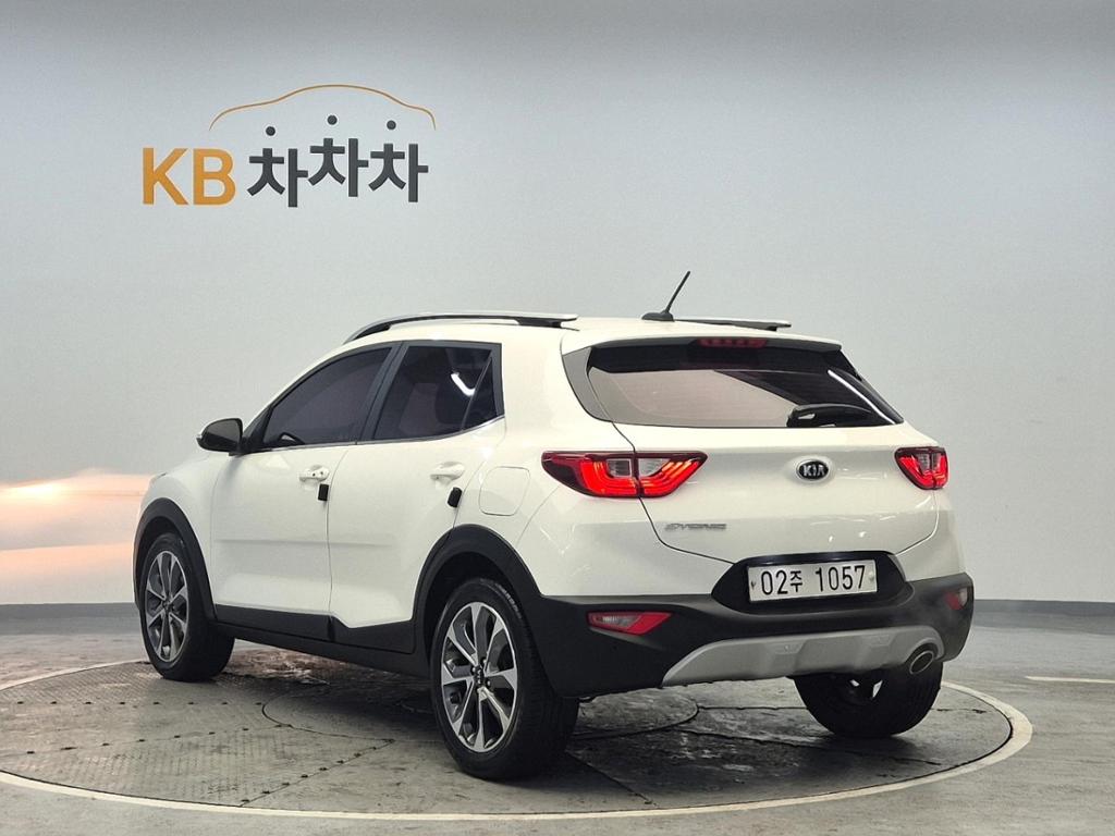 2018 KIA STONIC 