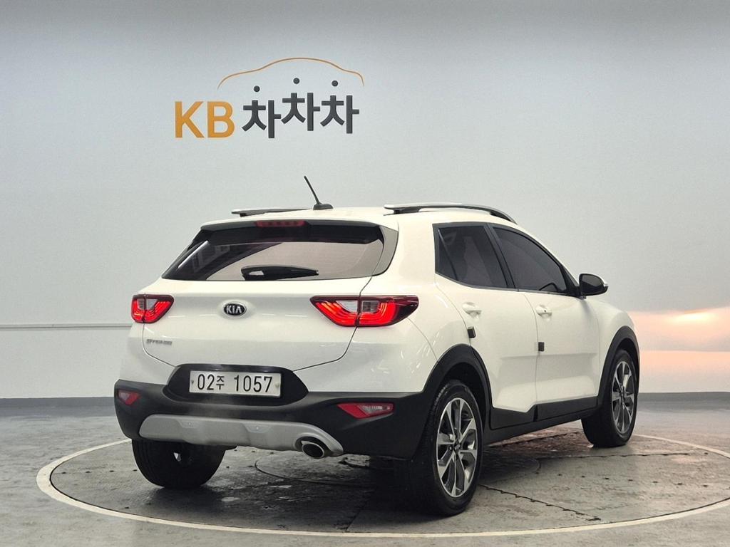 2018 KIA STONIC 
