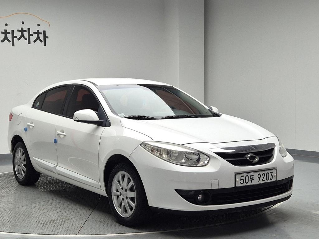 2011 RENAULT KOREA NEW SM3 