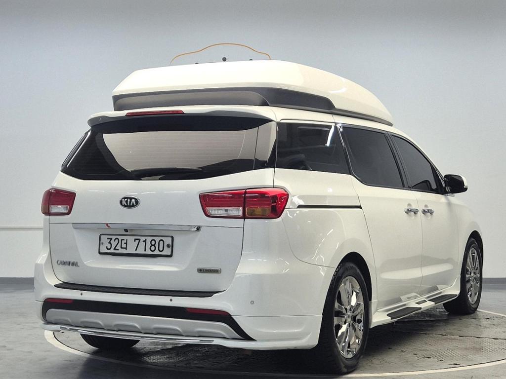 2016 KIA ALL NEW CARNIVAL 