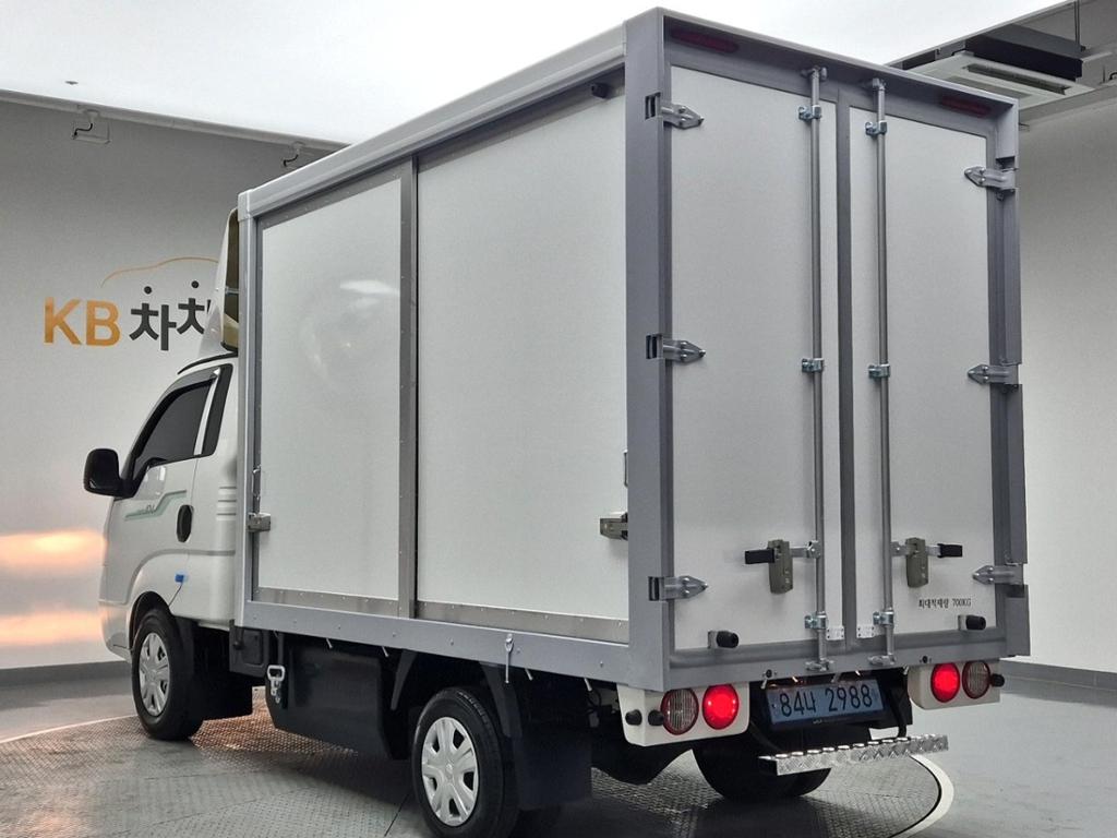 2022 KIA BONGO 3 EV 