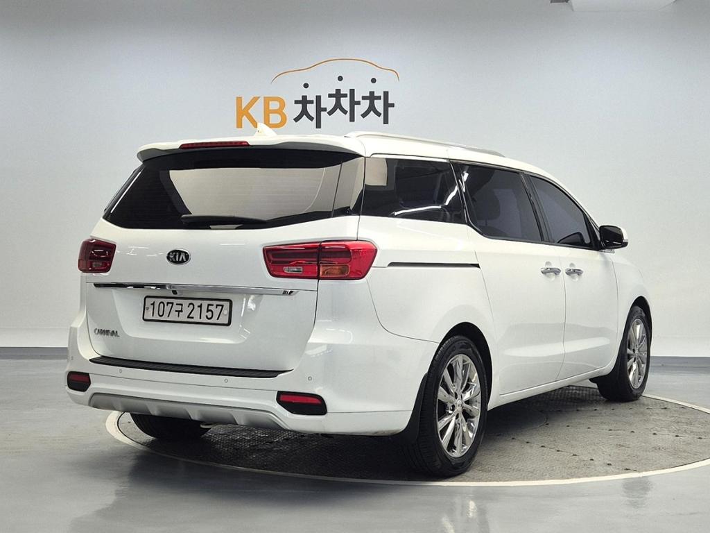 2019 KIA THE NEW CARNIVAL 