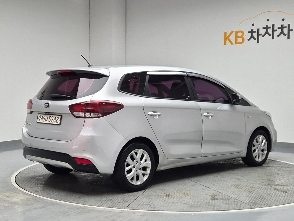 2017 KIA THE NEW CARENS 