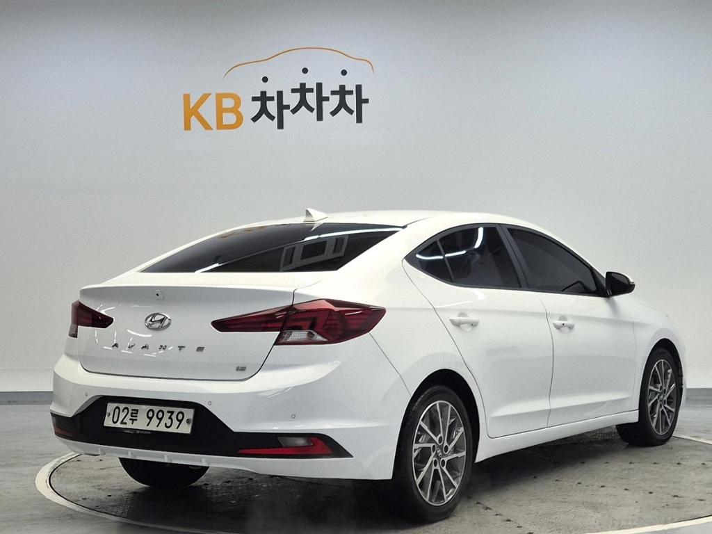 2019 HYUNDAI THE NEW AVANTE AD 