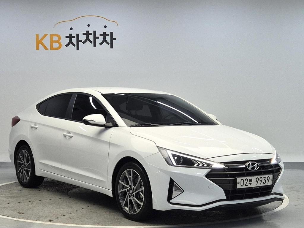 2019 HYUNDAI THE NEW AVANTE AD 