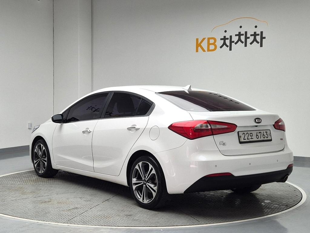 2013 KIA K3 