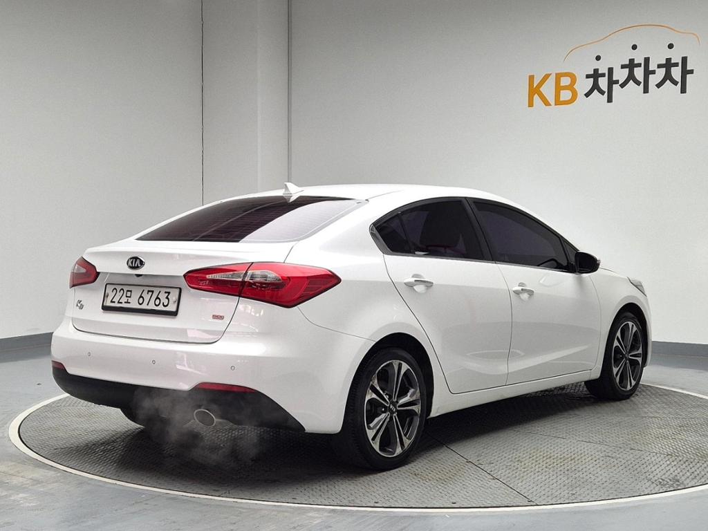 2013 KIA K3 