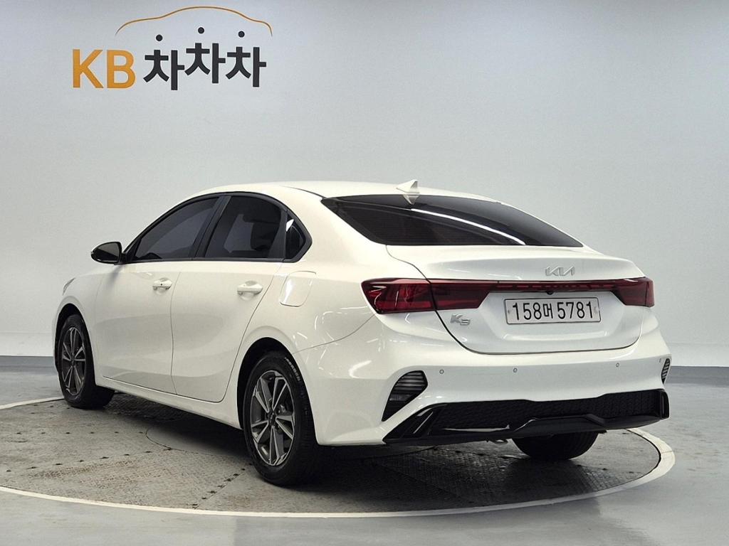 2022 KIA THE NEW K3 