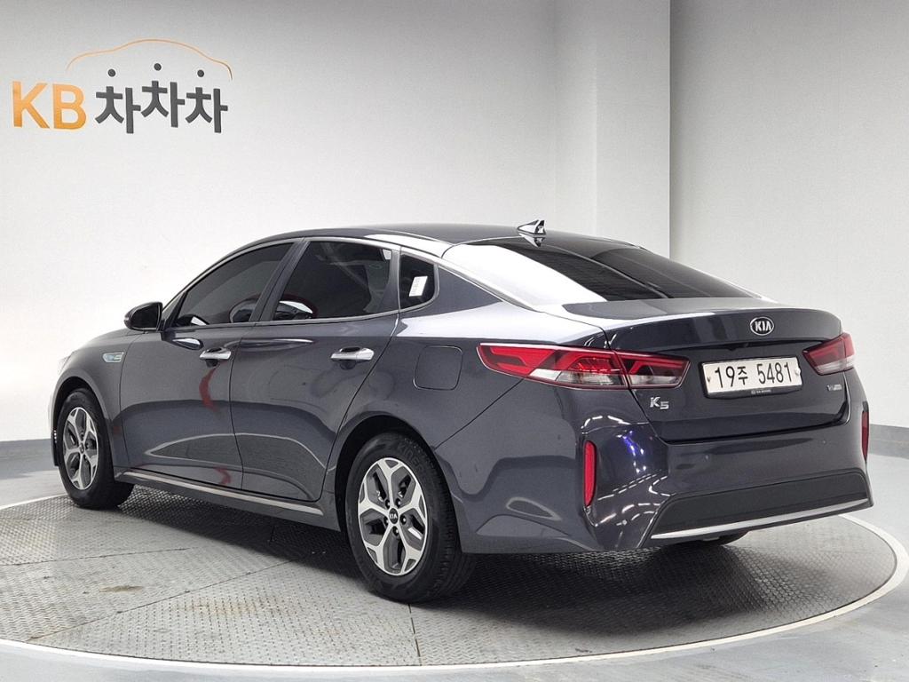 2019 KIA THE NEW K5 HYBRID 