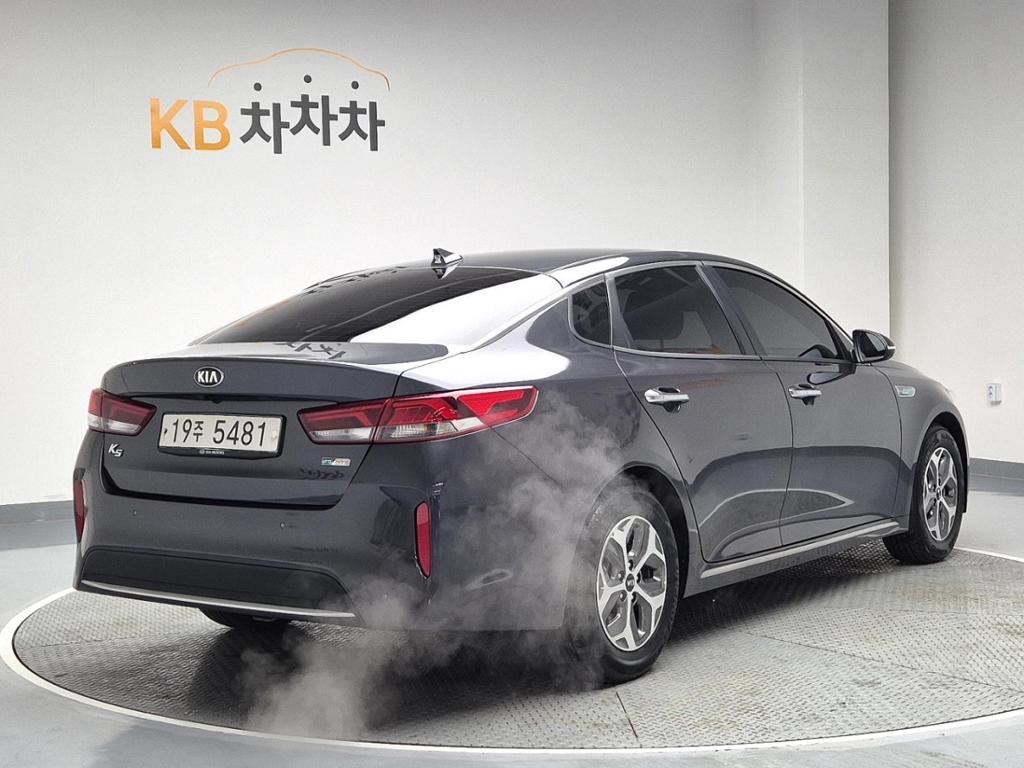 2019 KIA THE NEW K5 HYBRID 