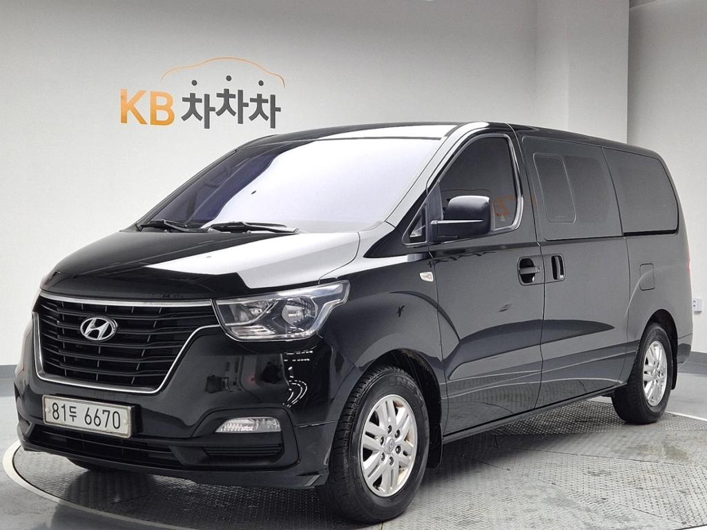 2019 HYUNDAI THE NEW GRAND STAREX 