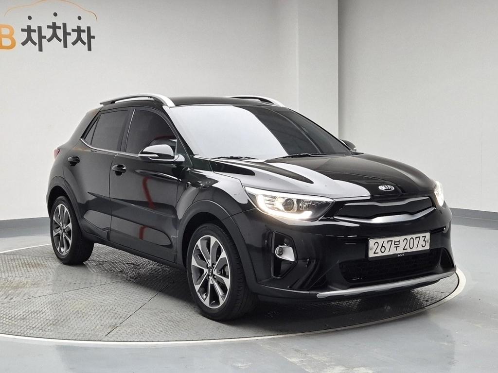 2020 KIA STONIC 
