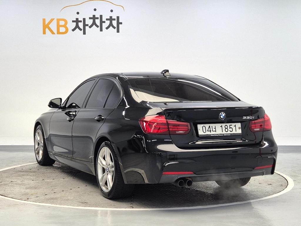 2018 BMW 3 Series (6Gen) 