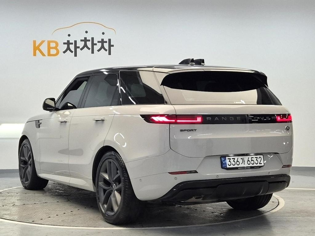 2023 LAND ROVER RANGE ROVER SPORT (3Gen) 