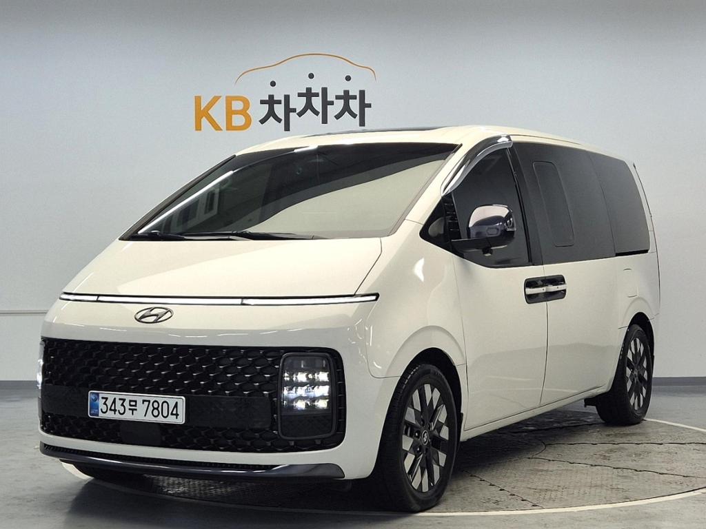 2023 HYUNDAI STARIA 