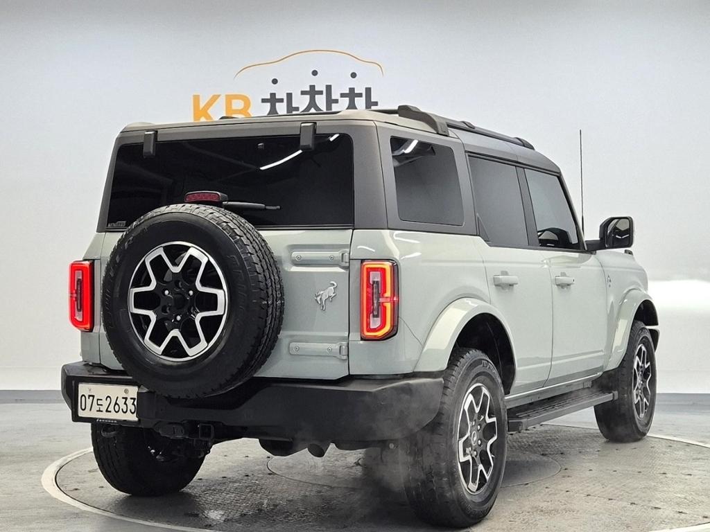2023 FORD BRONCO 