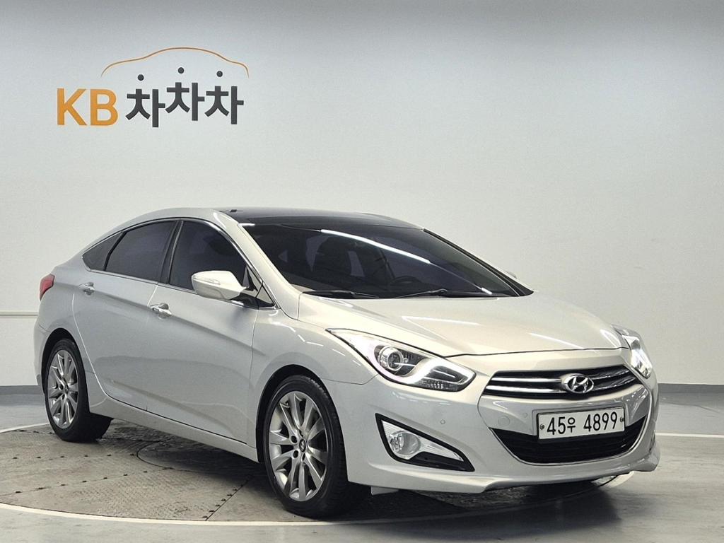 2012 HYUNDAI i40 
