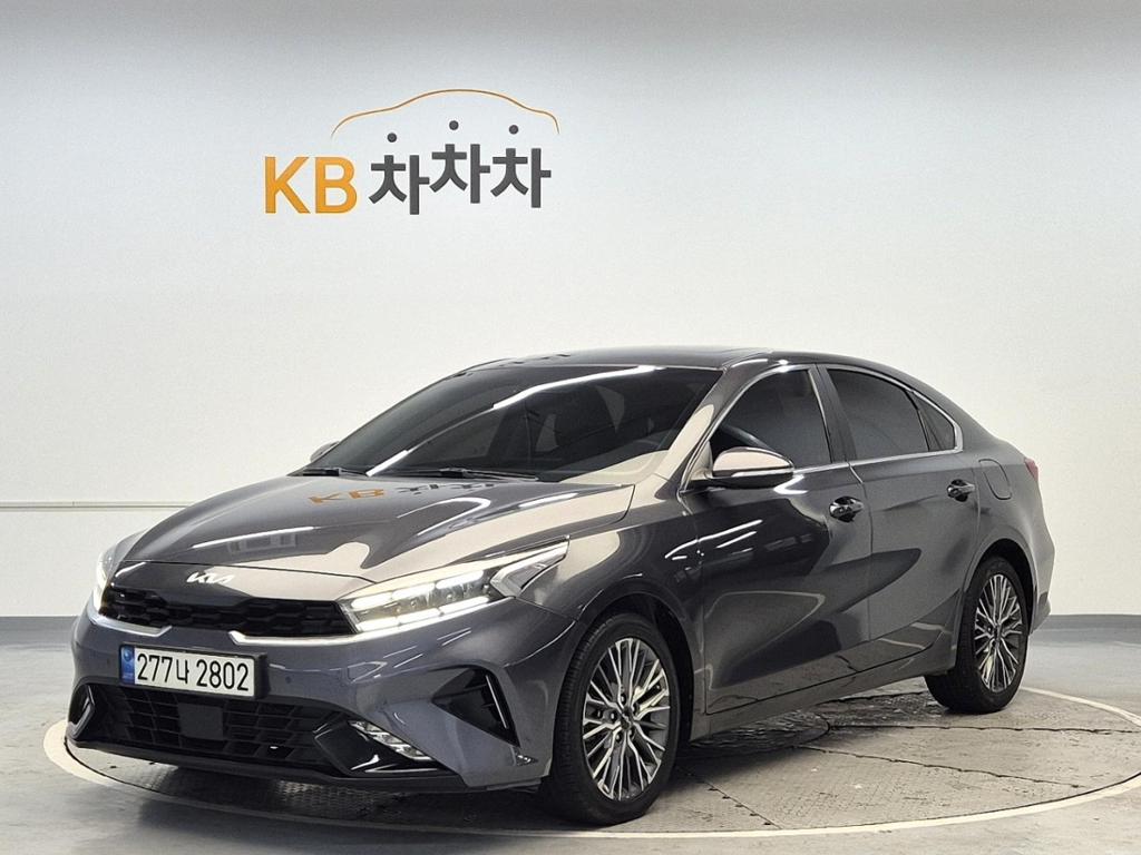 2022 KIA THE NEW K3 