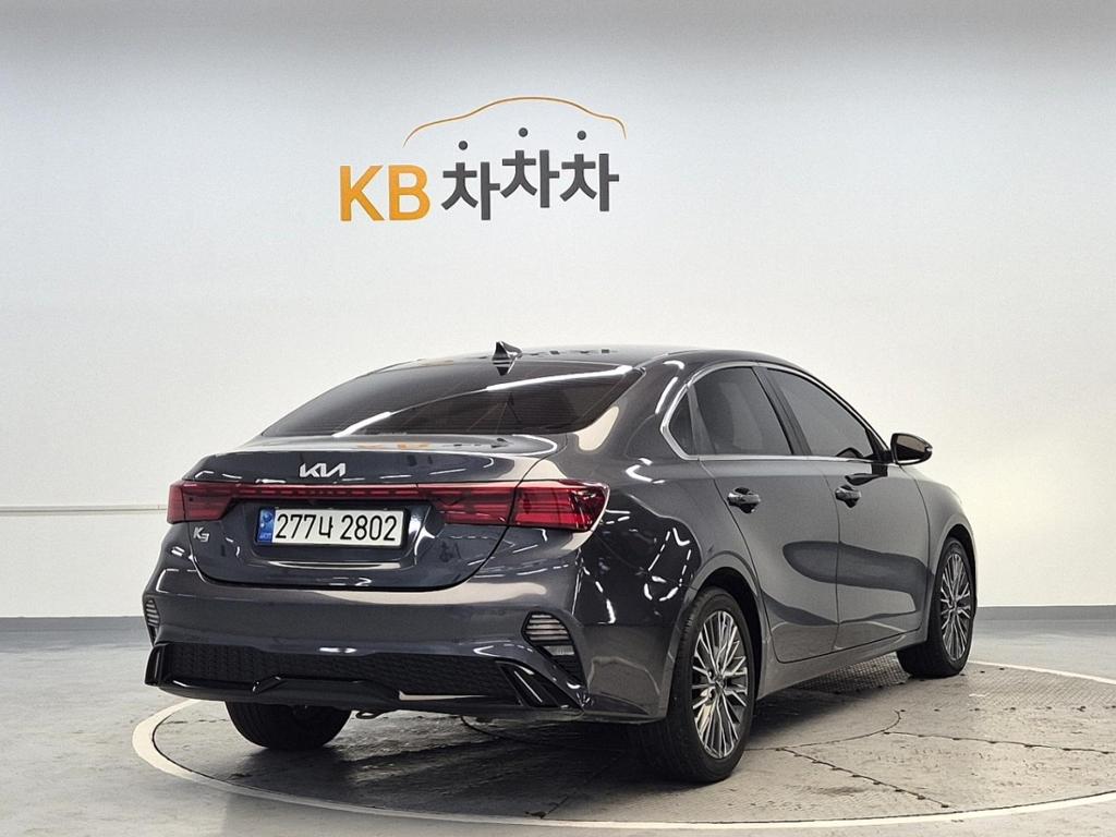 2022 KIA THE NEW K3 
