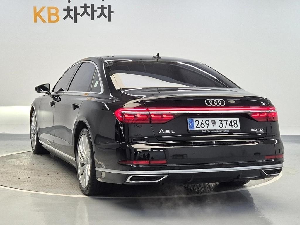 2020 AUDI A8 (4Gen) 