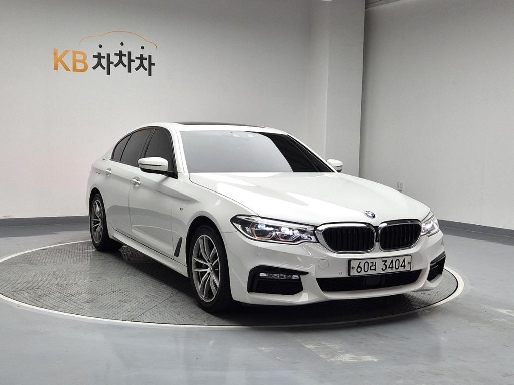 2017 BMW 5 SERIES (7Gen) 