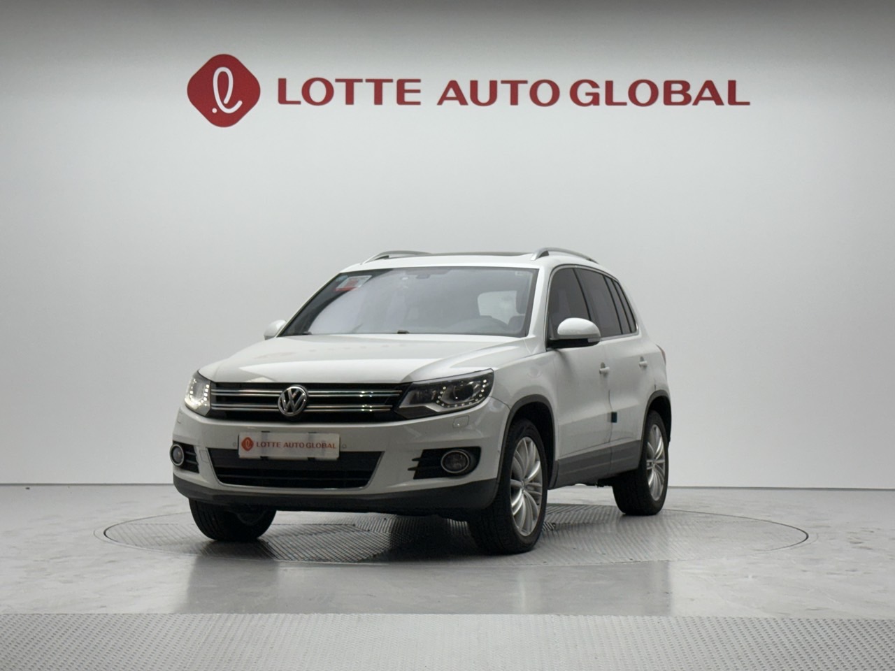 2015 VOLKSWAGEN TIGUAN 2,0 TDI BlueMotion Premium