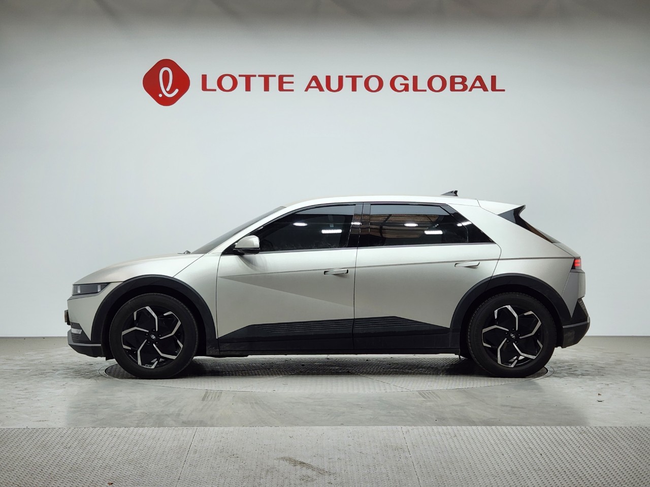 2022 HYUNDAI IONIQ5 EV AWD Long Range Exclusive