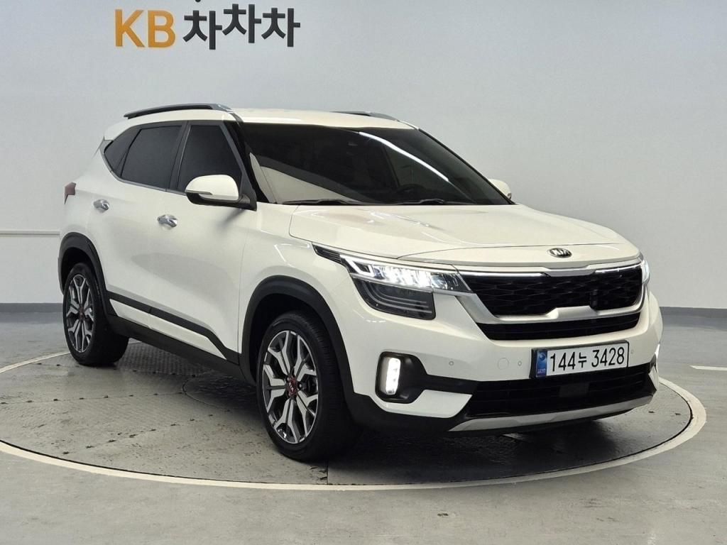 2021 KIA SELTOS 