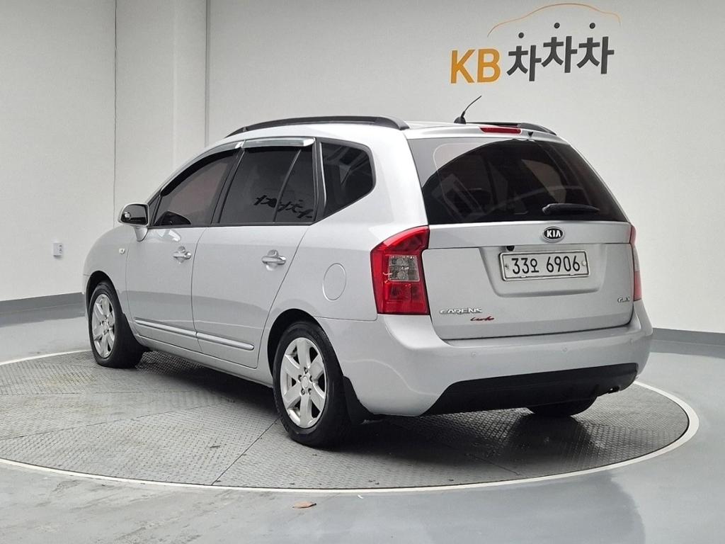 2008 KIA NEW CARENS 