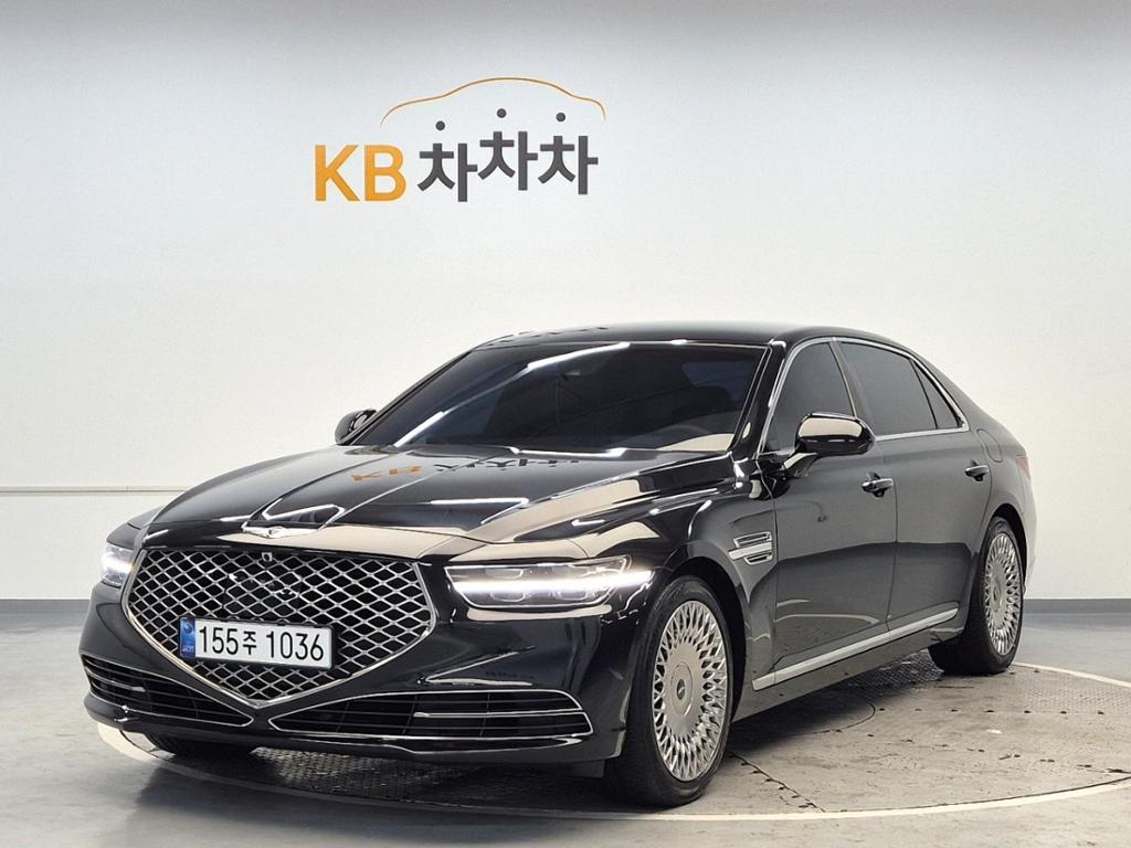 2021 GENESIS G90 