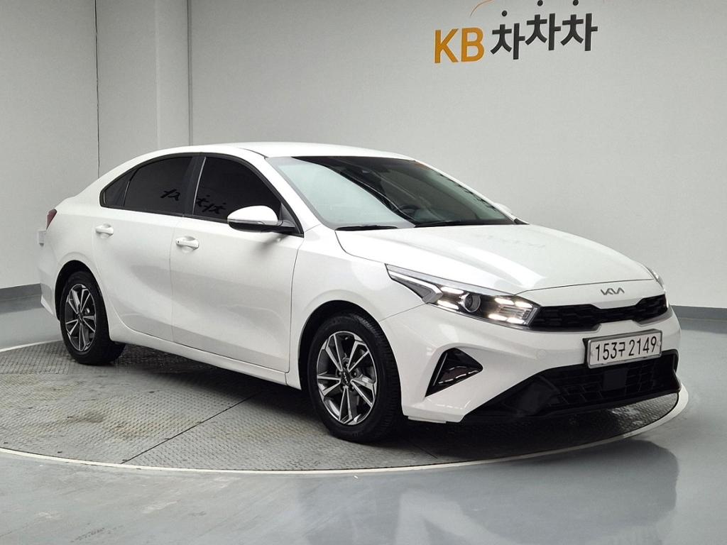 2022 KIA THE NEW K3 