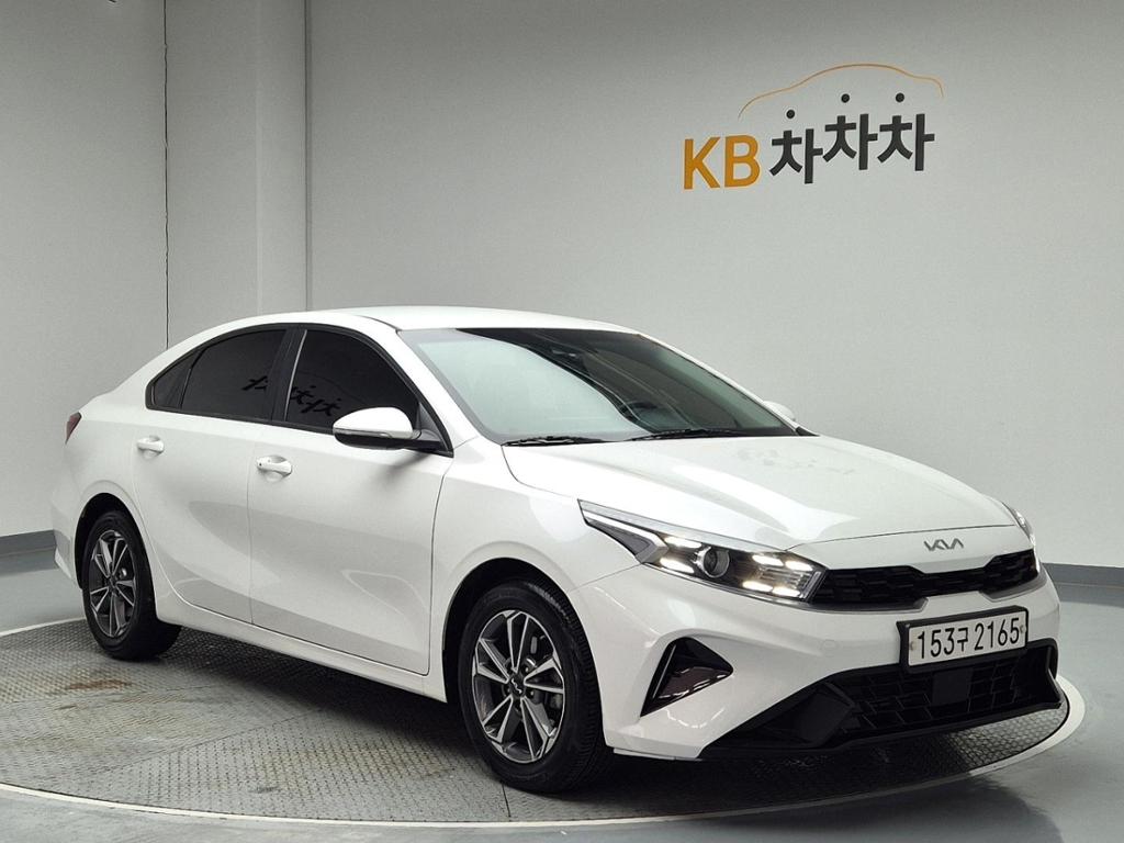2022 KIA THE NEW K3 