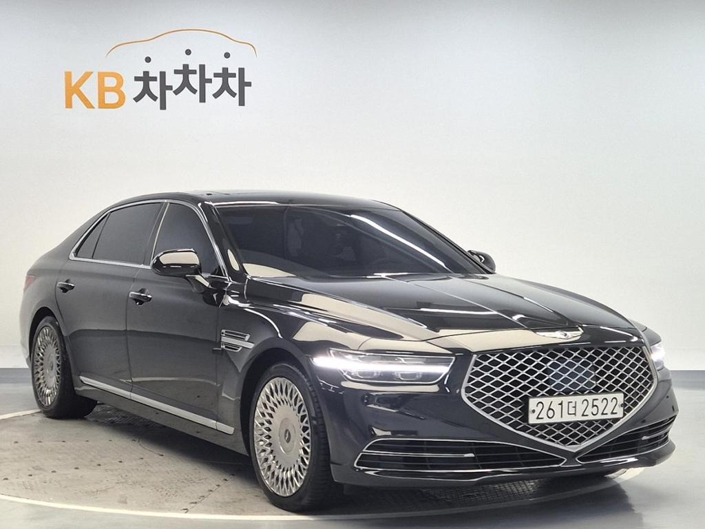 2019 GENESIS G90 