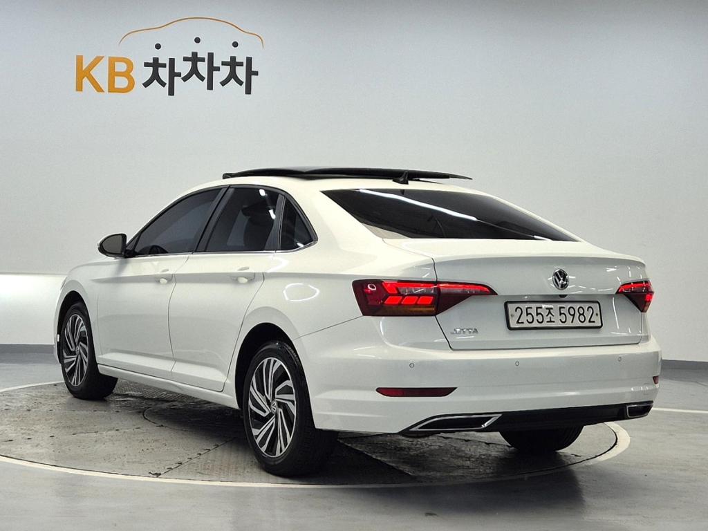 2021 VOLKSWAGEN JETTA (7Gen) 