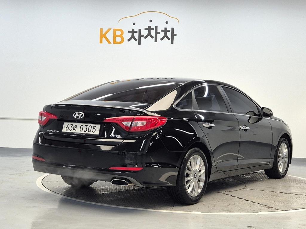 2017 HYUNDAI LF SONATA 