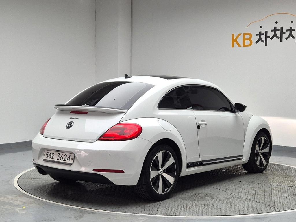 2015 VOLKSWAGEN THE BEETLE 