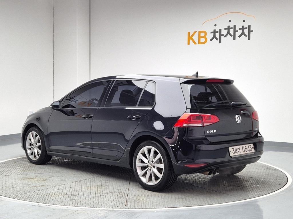 2016 VOLKSWAGEN GOLF (7Gen) 