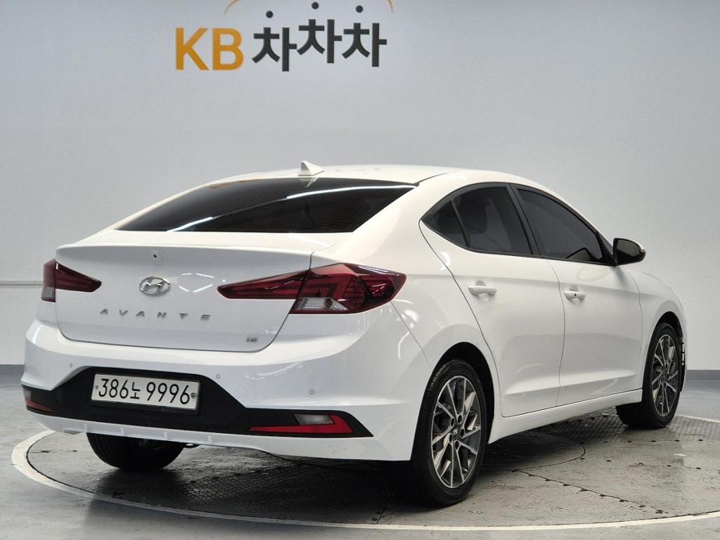2020 HYUNDAI THE NEW AVANTE AD 