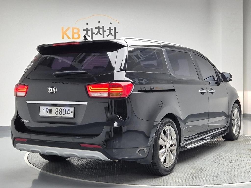 2016 KIA ALL NEW CARNIVAL 