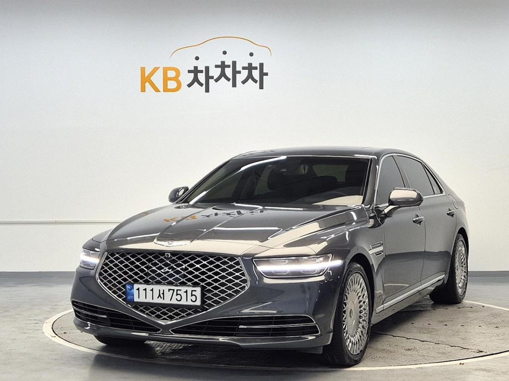 2021 GENESIS G90 