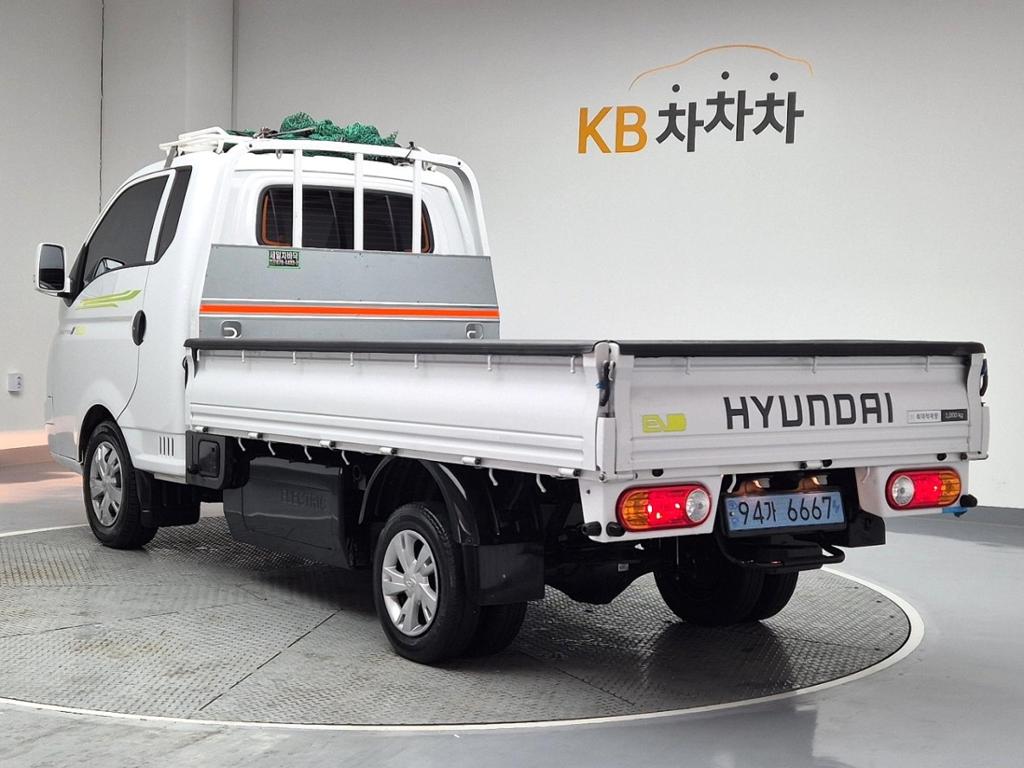 2022 HYUNDAI PORTER II ELECTRIC 