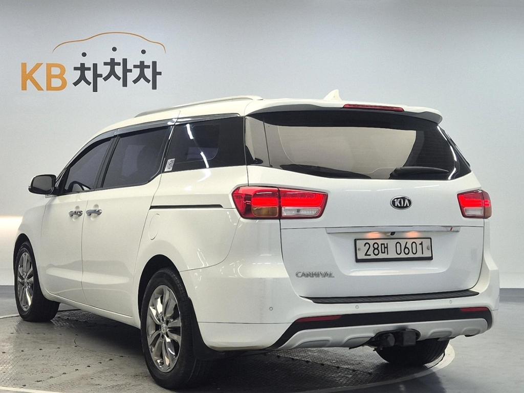 2017 KIA ALL NEW CARNIVAL 