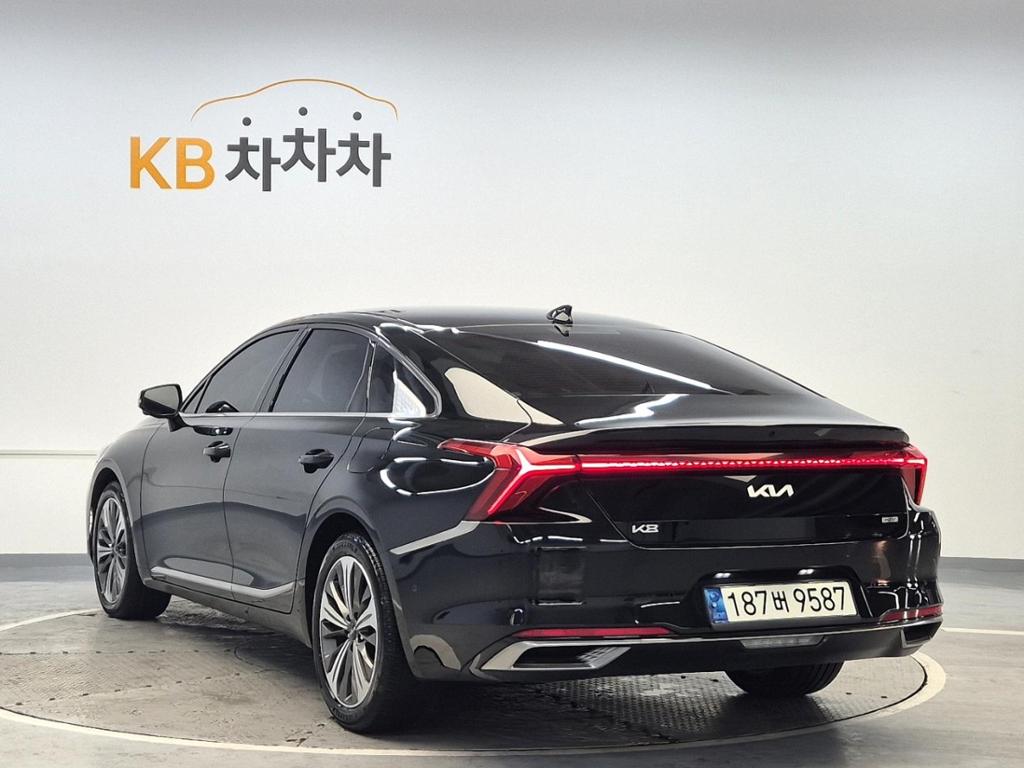 2022 KIA K8 HYBRID 