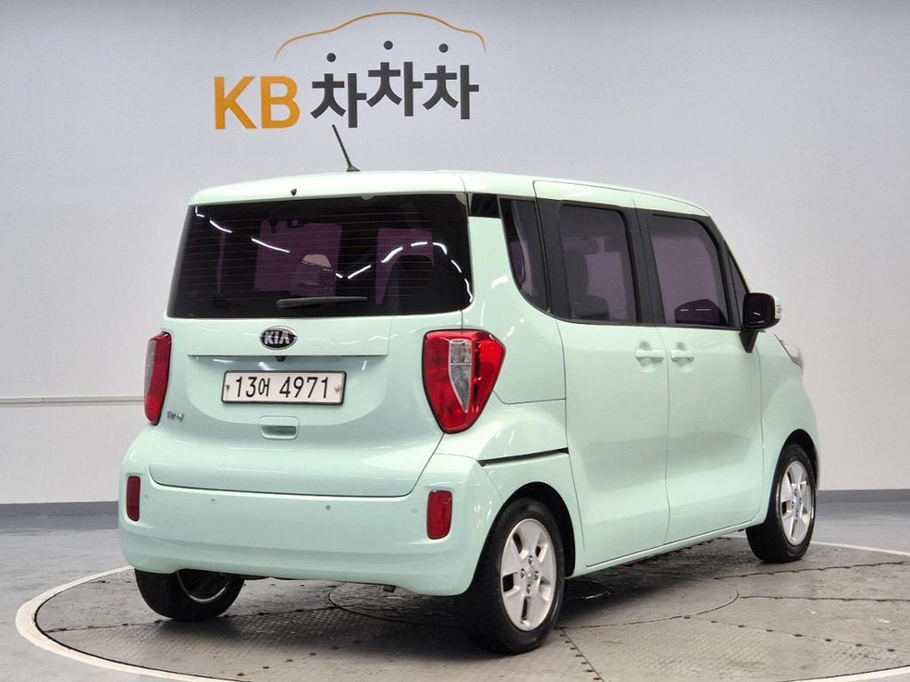 2016 KIA RAY 
