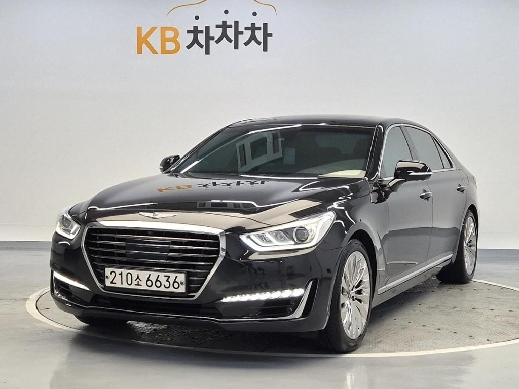 2018 GENESIS EQ900 