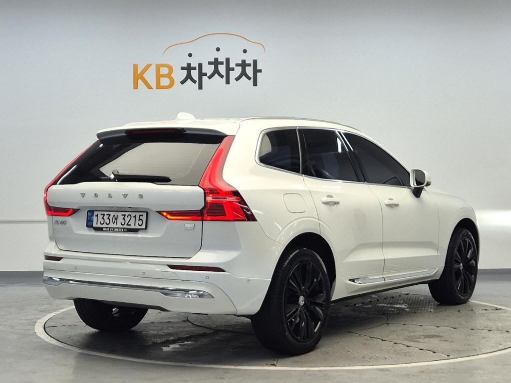 2022 VOLVO XC60 (2Gen) 