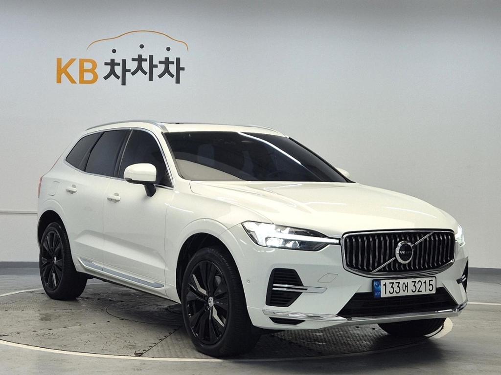 2022 VOLVO XC60 (2Gen) 